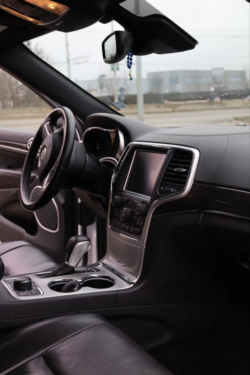 Jeep Grand cherokee 5.7 * ГАЗ* , снимка 12 - Автомобили и джипове - 53473840