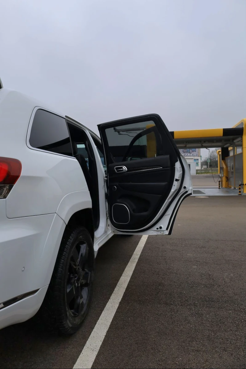 Jeep Grand cherokee 5.7 * ГАЗ* , снимка 3 - Автомобили и джипове - 53473840