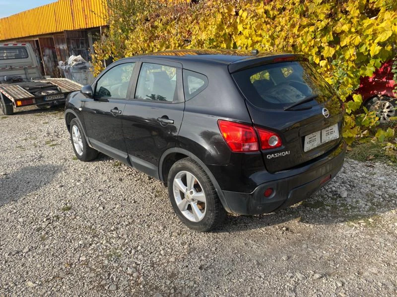 Nissan Qashqai 2.0 dci - изображение 2