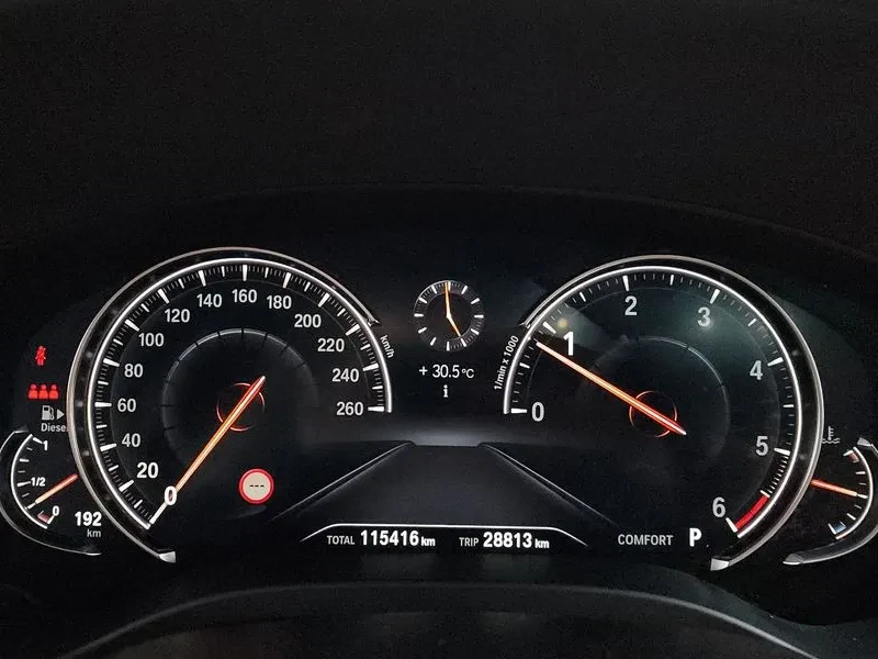 BMW X3 Drive 20D, снимка 8 - Автомобили и джипове - 55103423