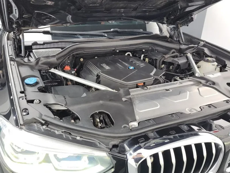 BMW X3 Drive 20D, снимка 6 - Автомобили и джипове - 55103423
