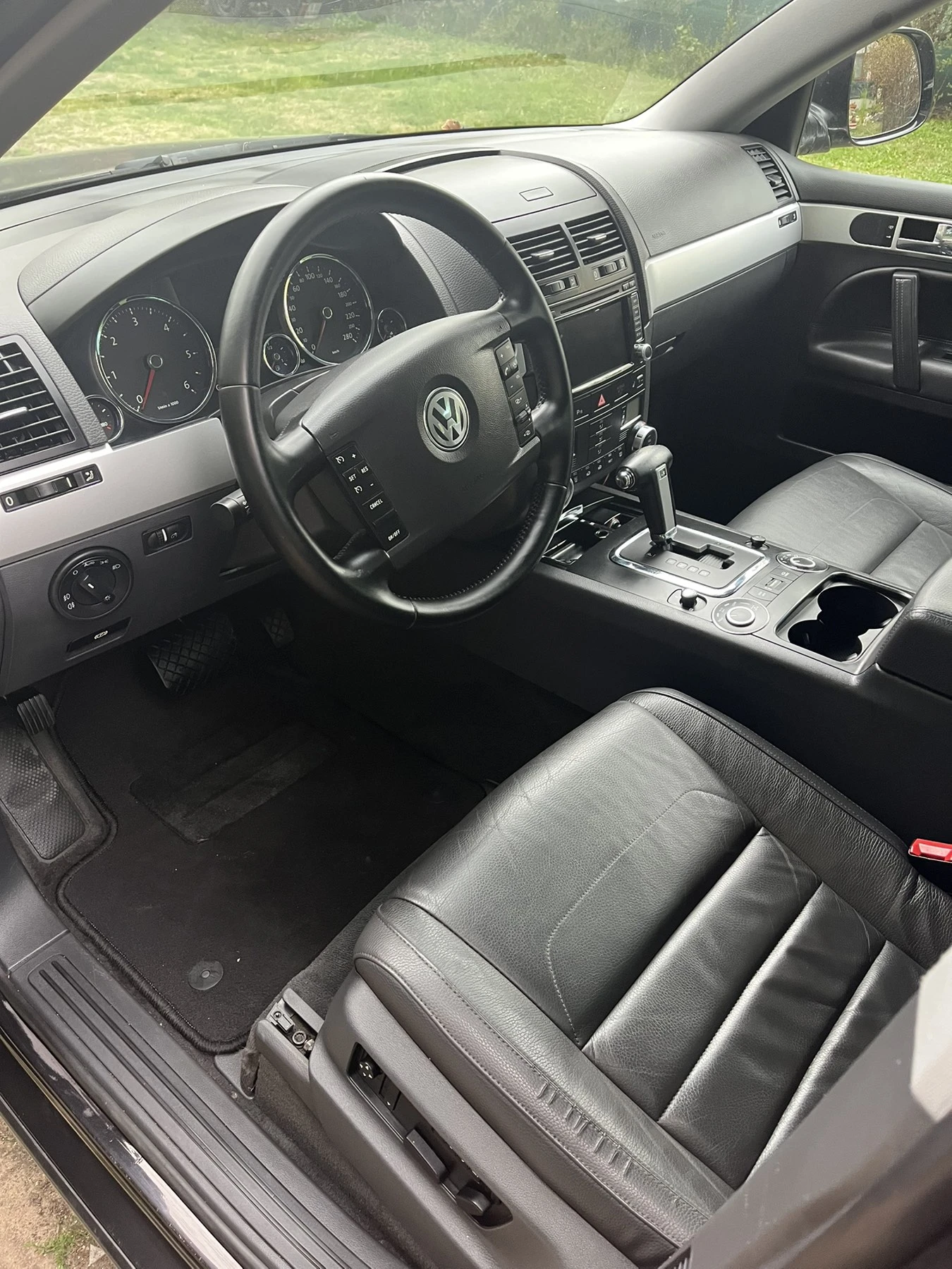 VW Touareg 3.0 TDI - изображение 9