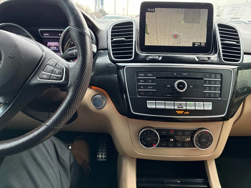 Mercedes-Benz GLE 400 2019 4MATIC * CARFAX * БЕЗ ПЪРВОНАЧАЛНА ВНОСКА - изображение 9