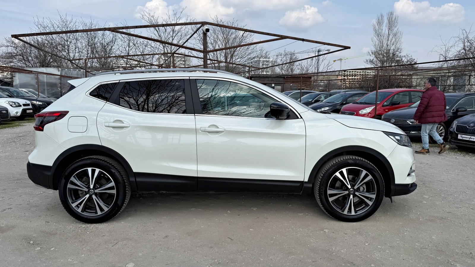Nissan Qashqai 1.5dci ФЕЙСЛИФТ НАВИ СТЪКЛЕН ТАВАН КАМЕРА - изображение 5