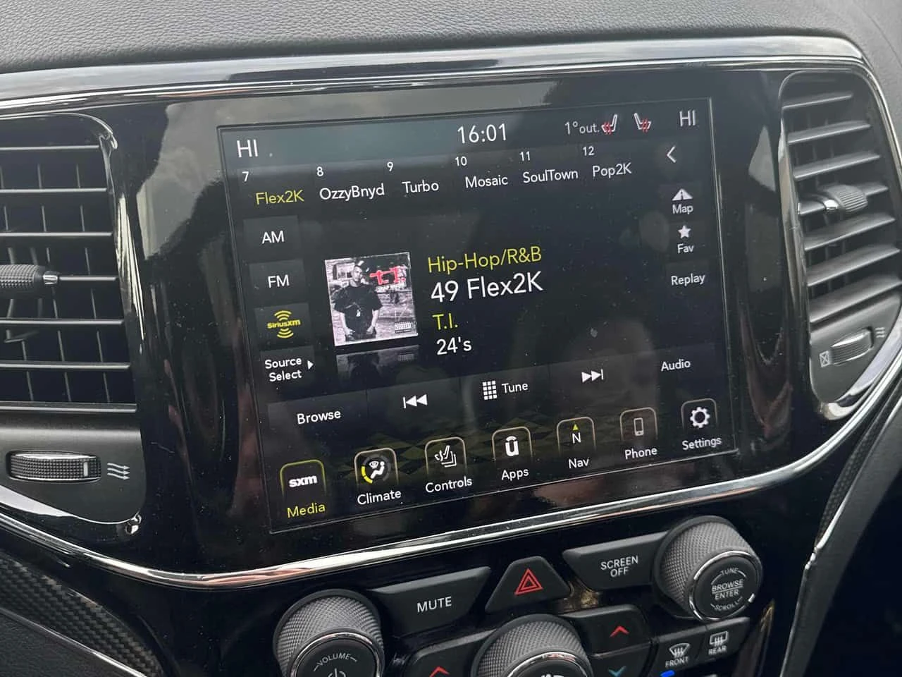 Jeep Grand cherokee SRT  CARFAX | Mobile.bg � ����������� 9