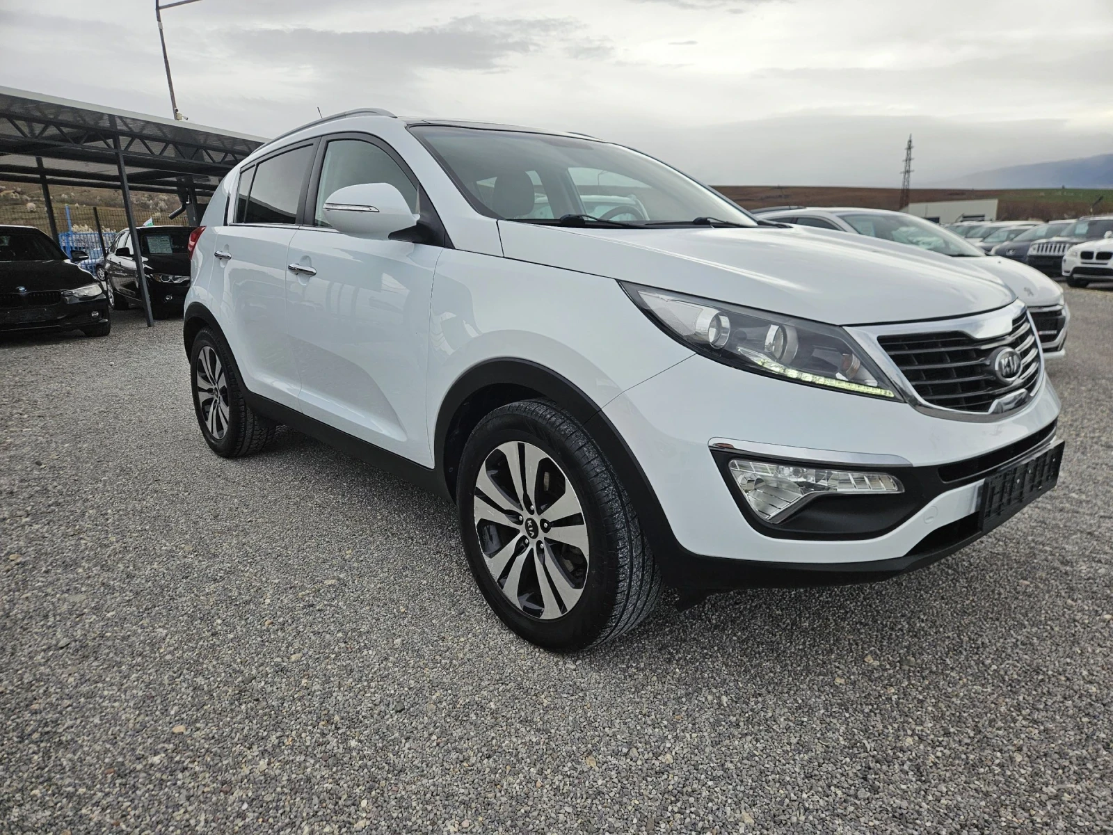 Kia Sportage 1.7 CRDI , снимка 3 - Автомобили и джипове - 54071108