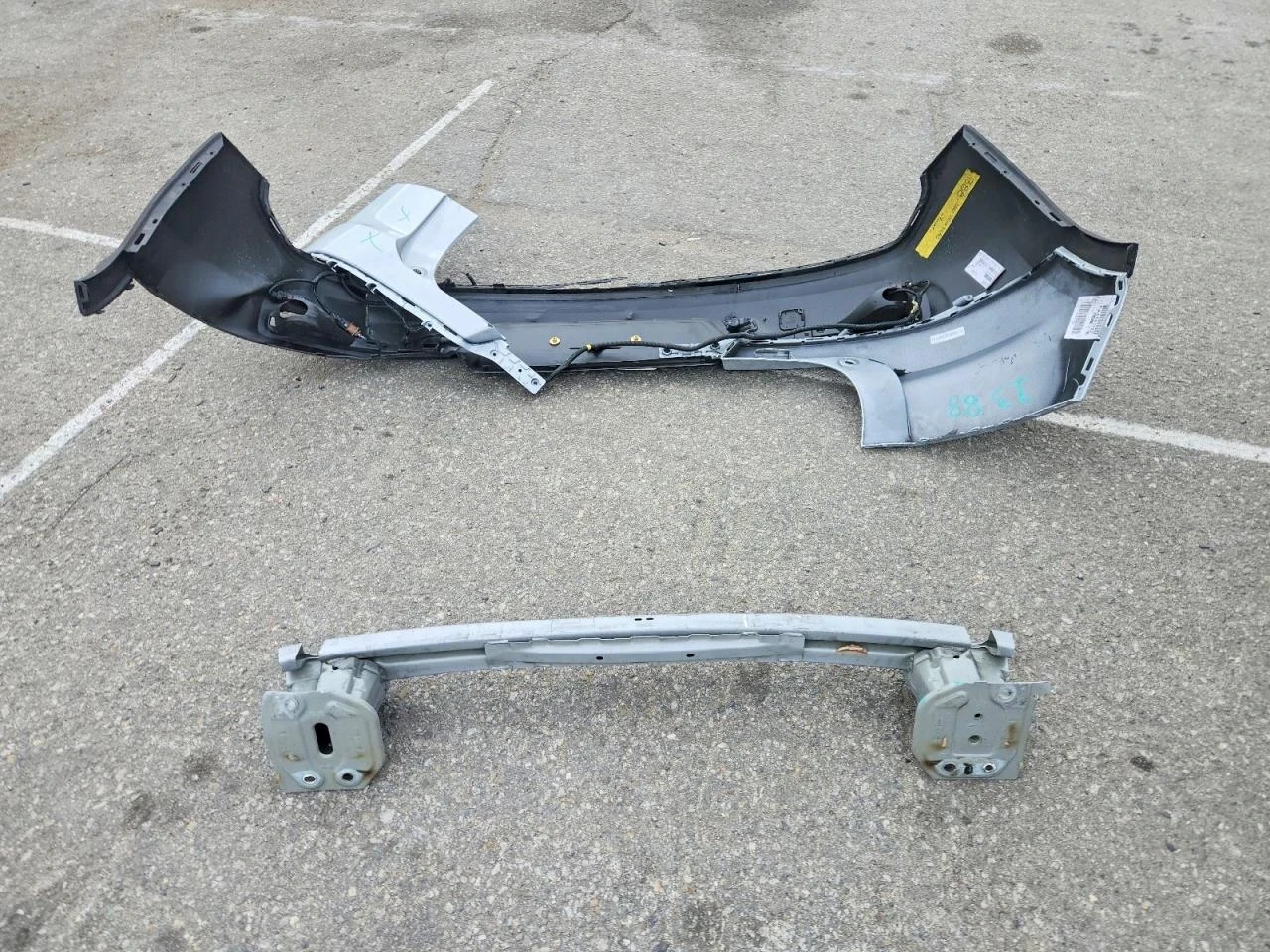 Volvo XC40 RECHARGE, снимка 12 - Автомобили и джипове - 54881660