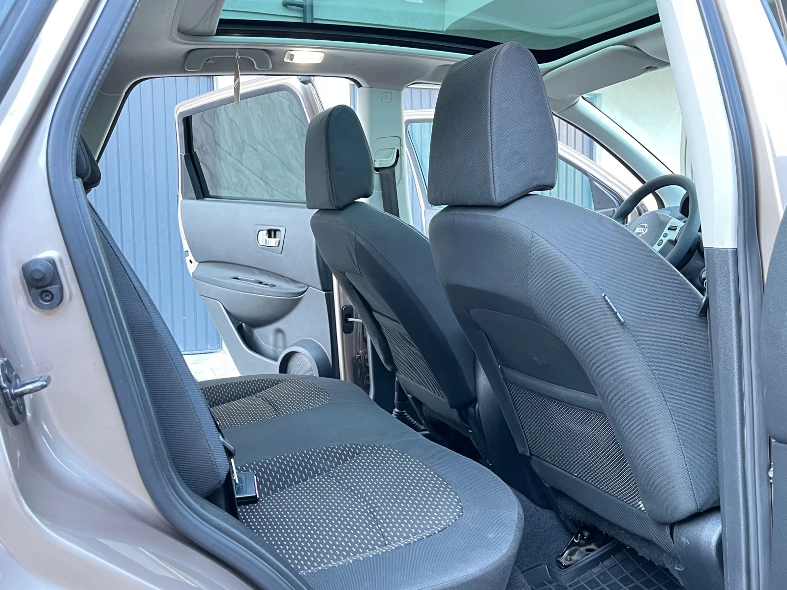 Nissan Qashqai 2.0DCI/150/4X4/2008/Г, снимка 14 - Автомобили и джипове - 55007633