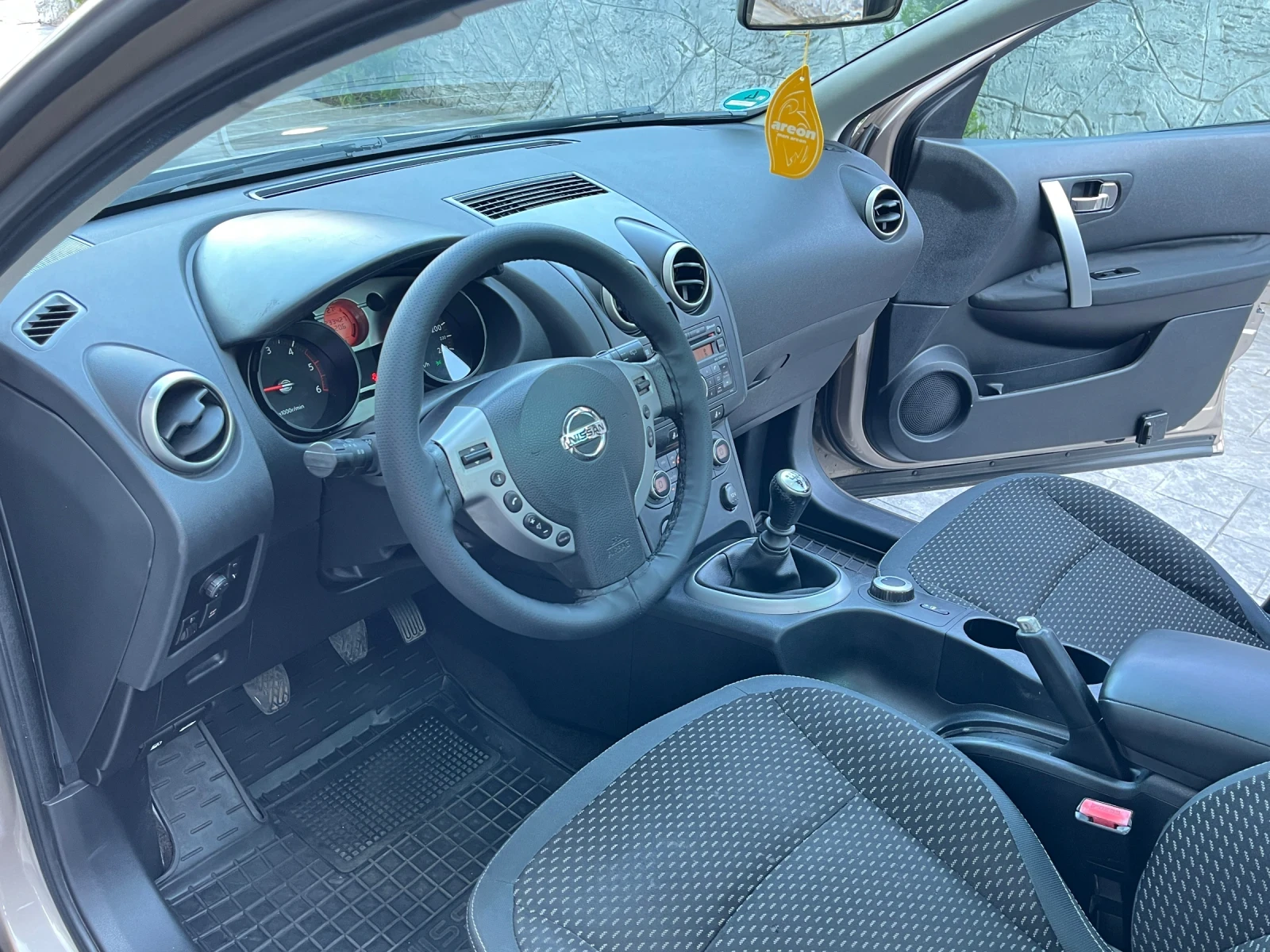 Nissan Qashqai 2.0DCI/150/4X4/2008/Г, снимка 11 - Автомобили и джипове - 55007633