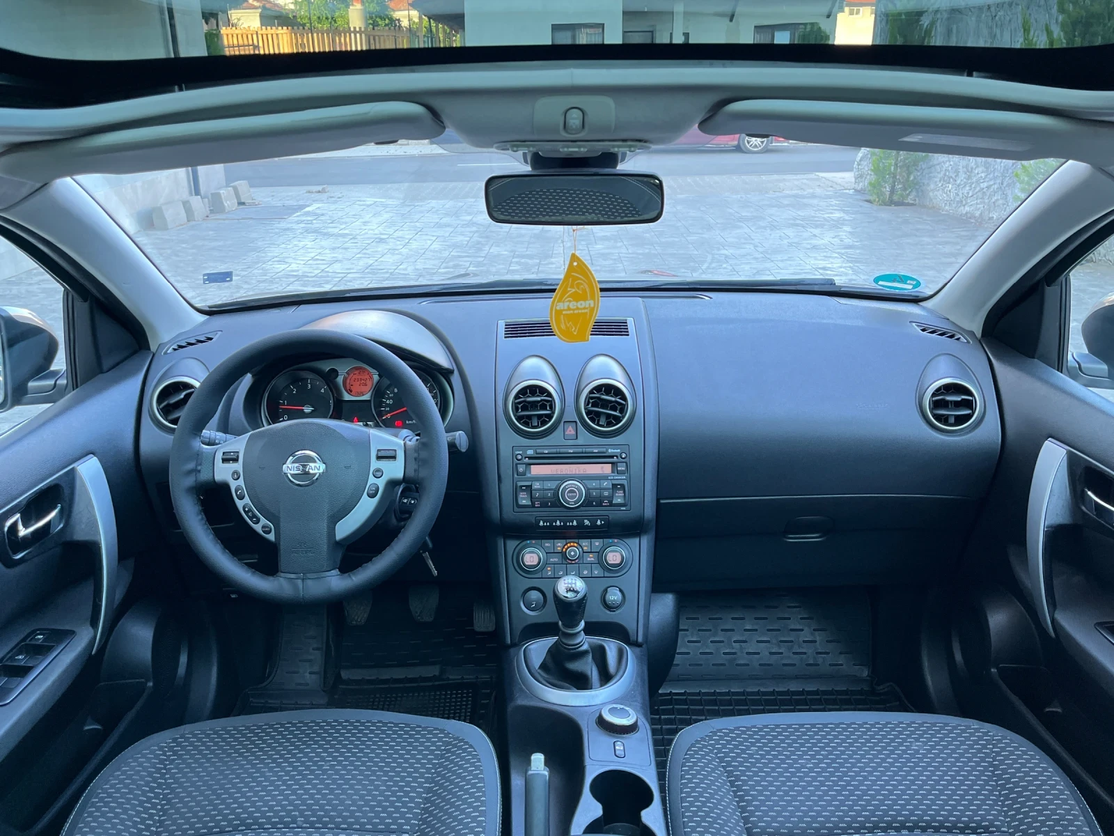 Nissan Qashqai 2.0DCI/150/4X4/2008/Г, снимка 12 - Автомобили и джипове - 55007633