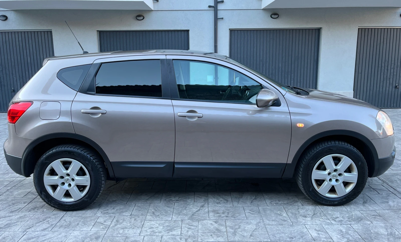 Nissan Qashqai 2.0DCI/150/4X4/2008/Г, снимка 6 - Автомобили и джипове - 55007633