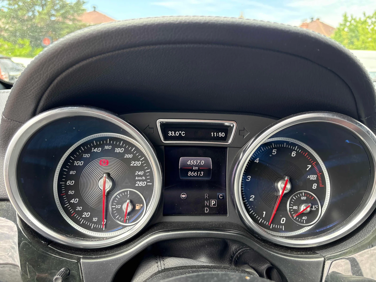 Mercedes-Benz GLS * 450 * CARFAX * ОПЦИЯ ЗА ФИНАНСИРАНЕ , снимка 8 - Автомобили и джипове - 55849978