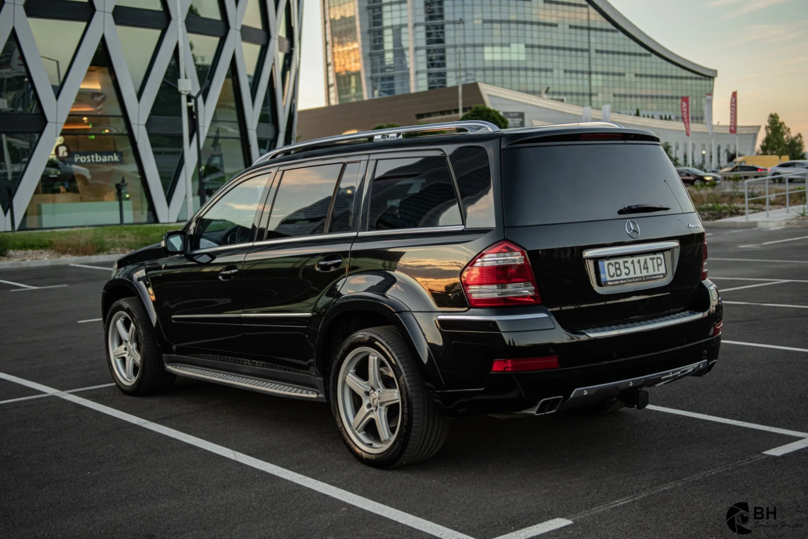 Mercedes-Benz GL 550, снимка 7 - Автомобили и джипове - 55975345