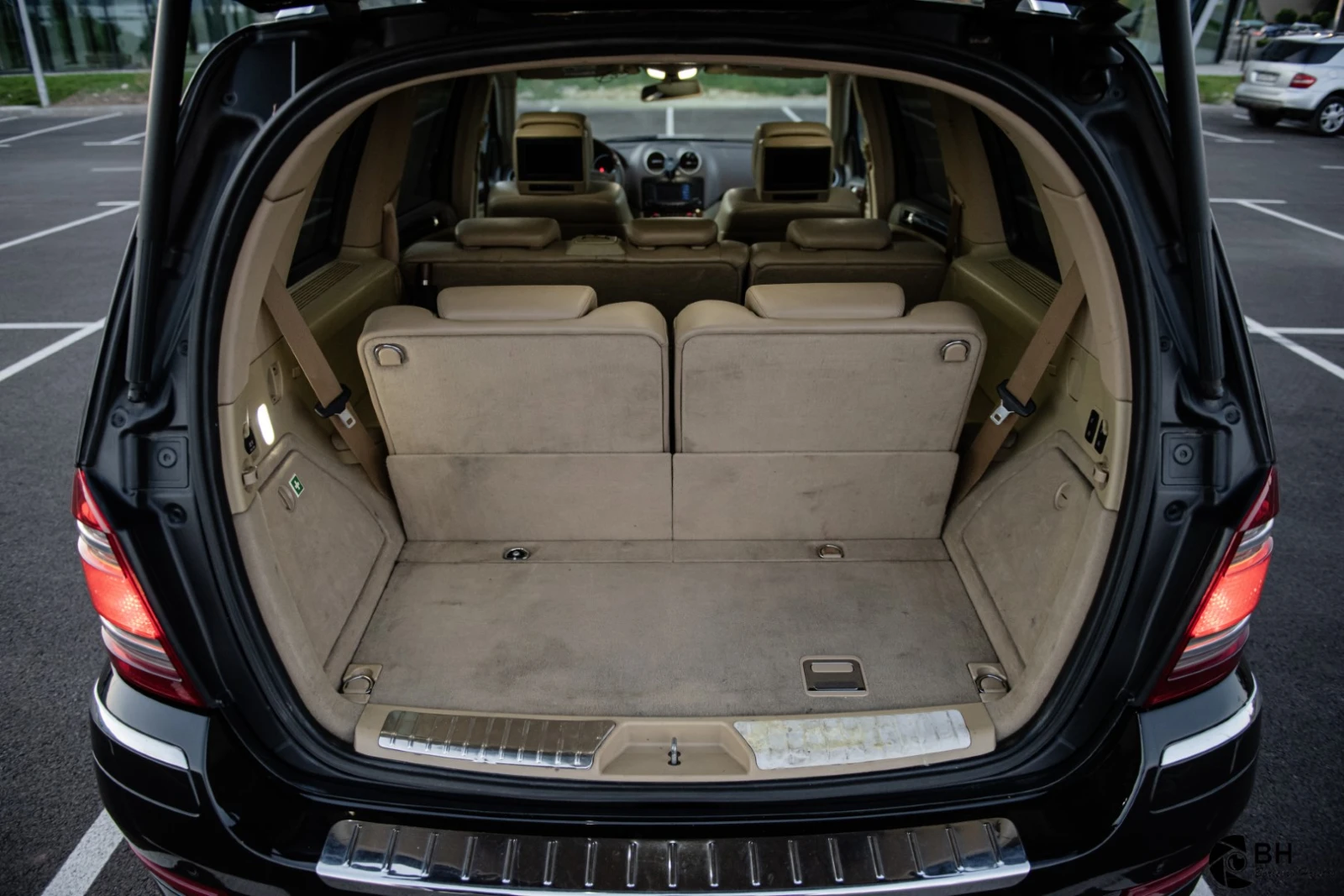 Mercedes-Benz GL 550, снимка 15 - Автомобили и джипове - 55975345