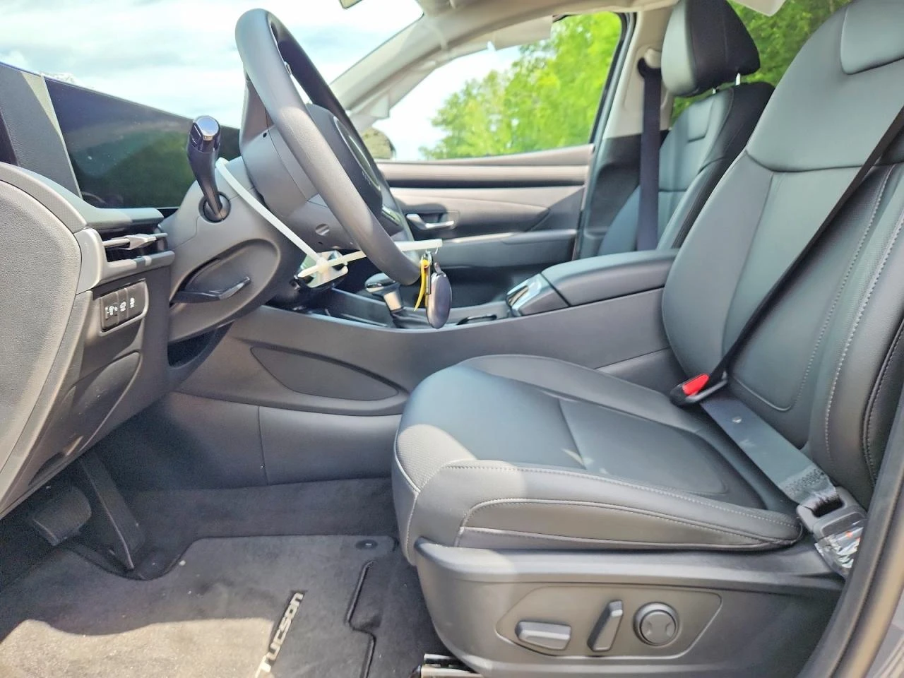 Hyundai Tucson 2.5l Sel Plus, снимка 7 - Автомобили и джипове - 55995970