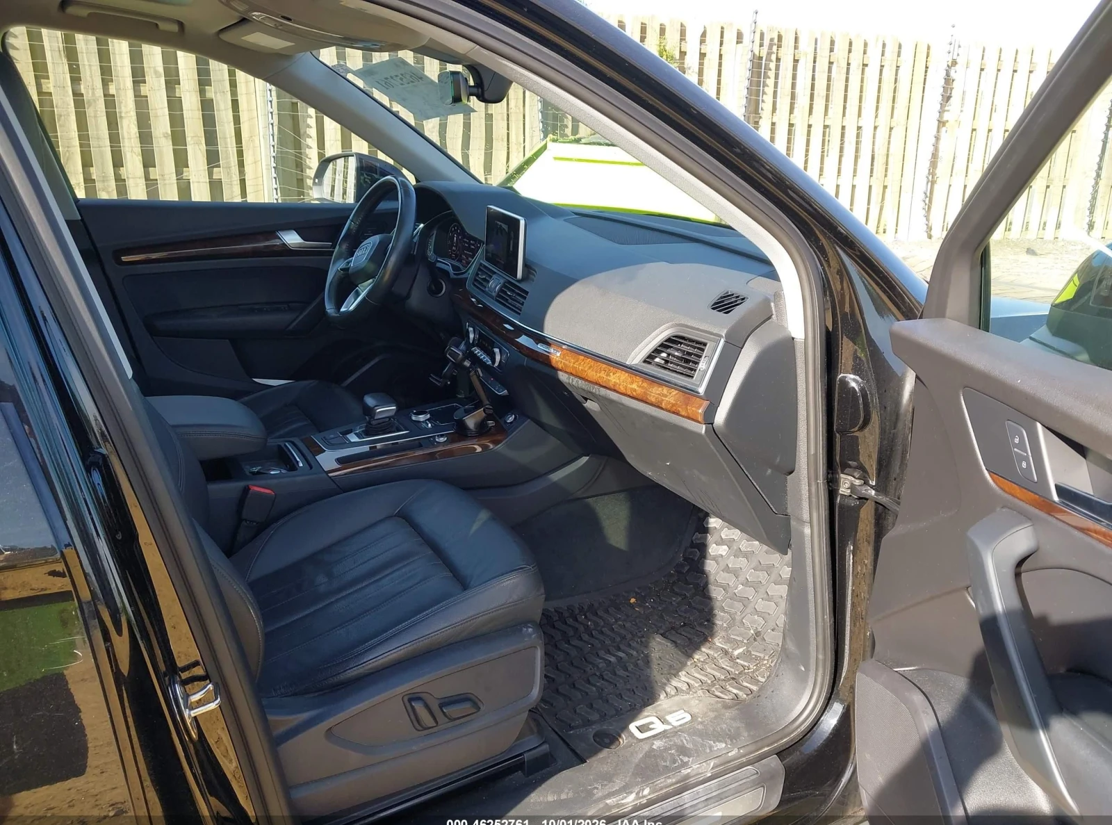 Audi Q5, снимка 5 - Автомобили и джипове - 56621372