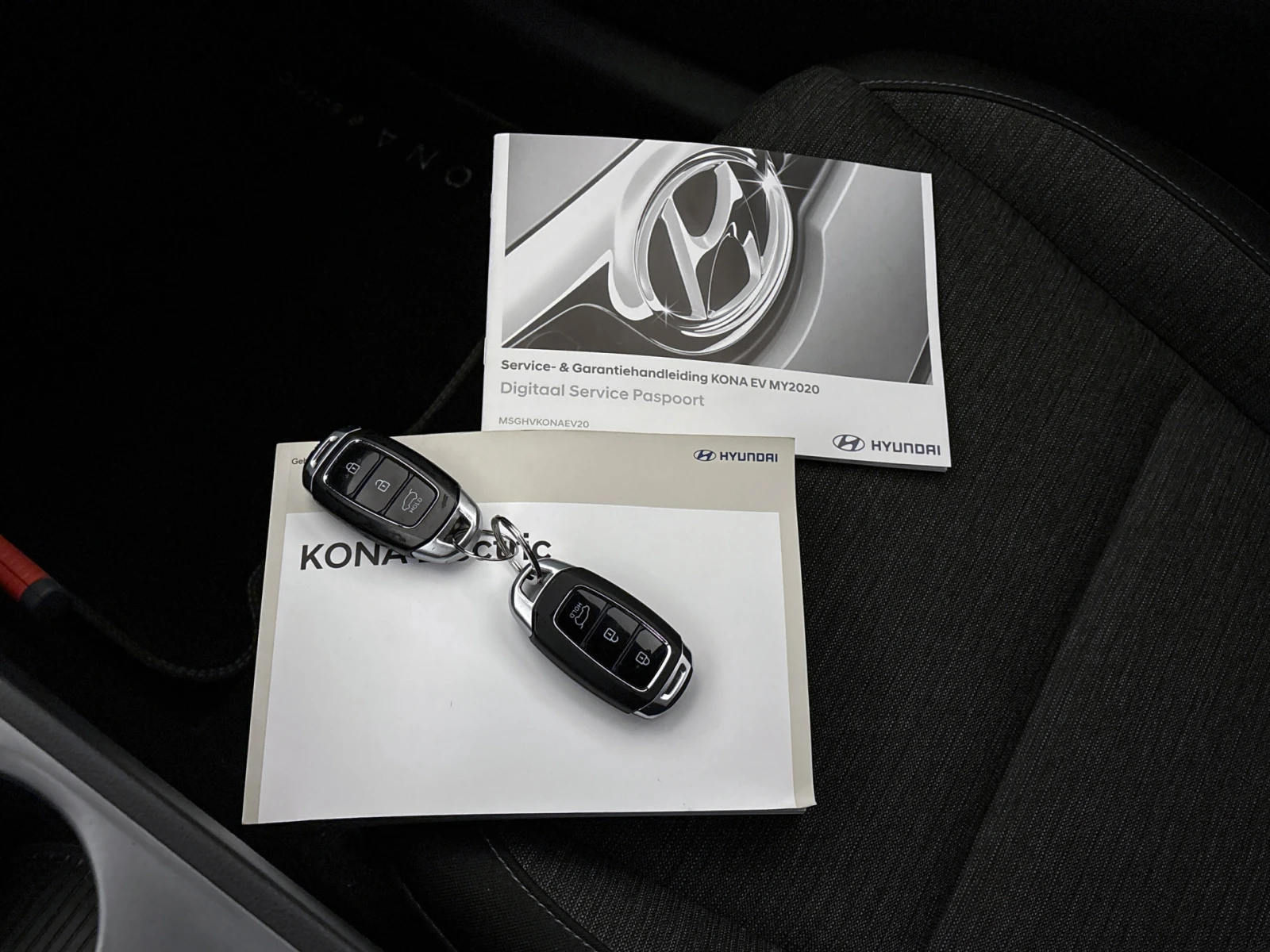 Hyundai Kona Comfort, снимка 9 - Автомобили и джипове - 56736126