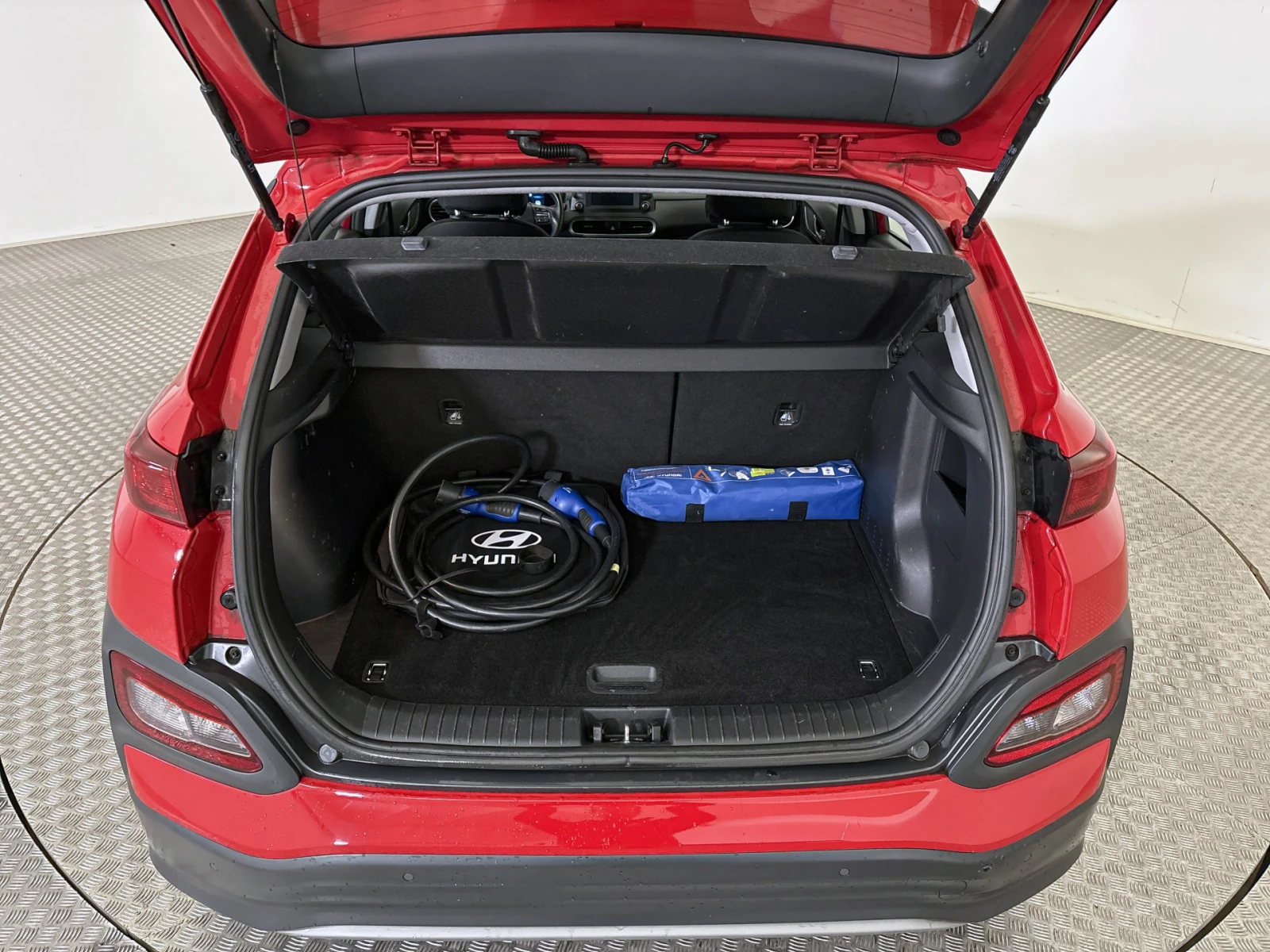 Hyundai Kona Comfort, снимка 11 - Автомобили и джипове - 56736126