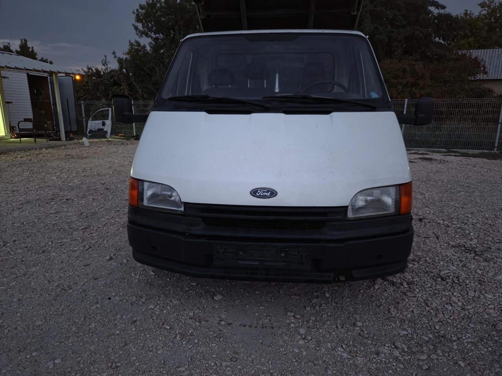 Ford Transit 2.5 самосвал Италия, снимка 5 - Бусове и автобуси - 55935765