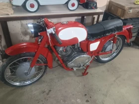 Moto Guzzi 250 Lodola, снимка 1