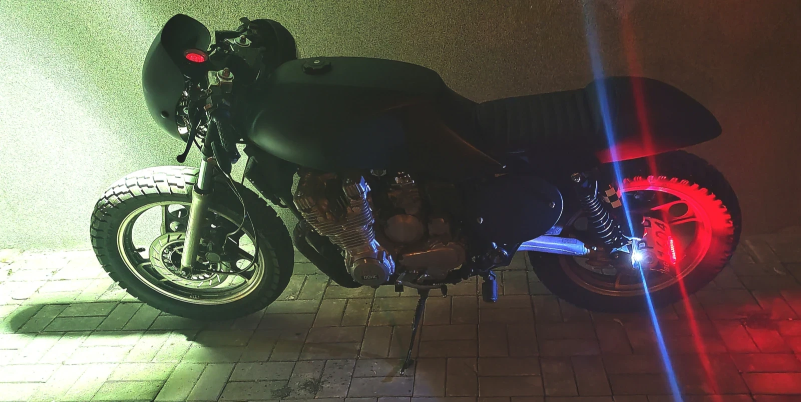 Yamaha XJ, снимка 5 - Мотоциклети и мототехника - 55055904