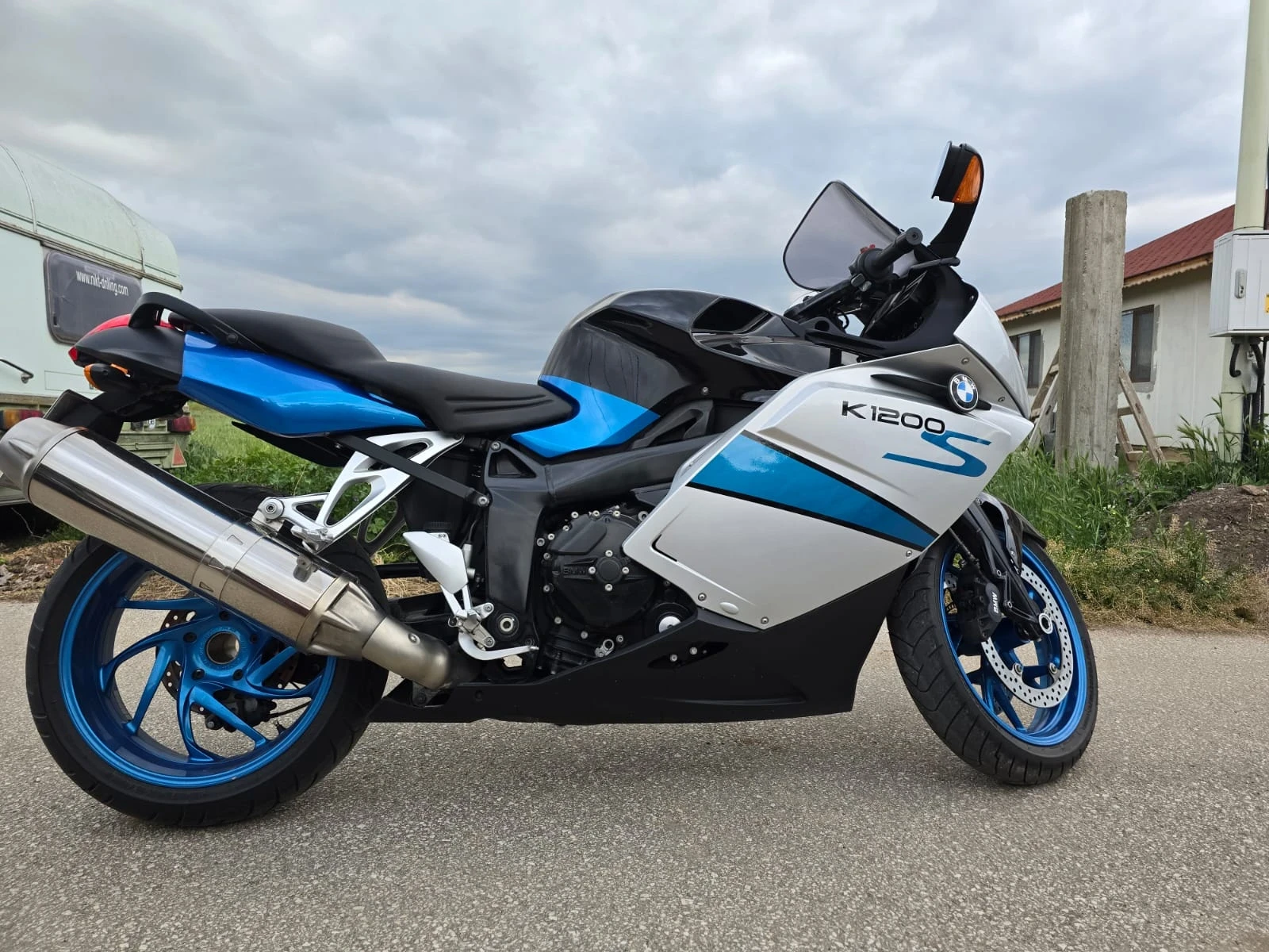 BMW K