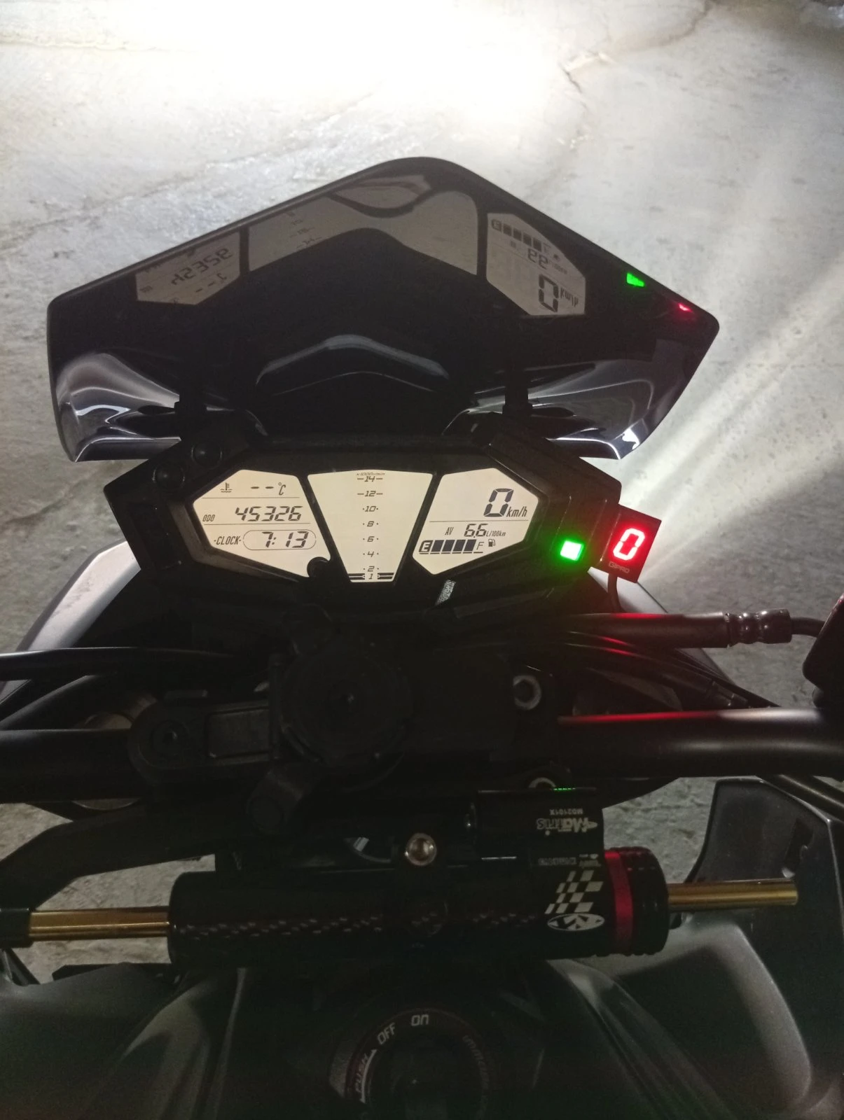 Kawasaki Z 800, снимка 8 - Мотоциклети и мототехника - 55776166