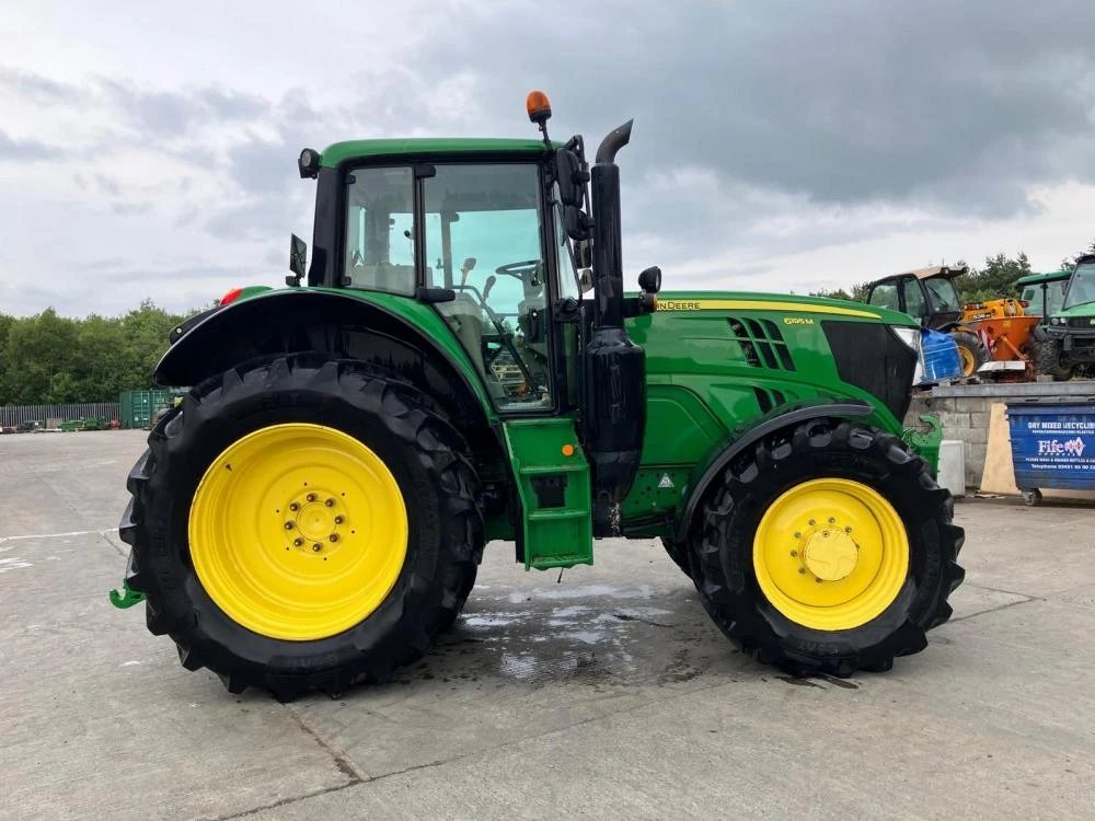 Трактор John Deere 6195M лизинг с първоначална вноска 20% - изображение 5