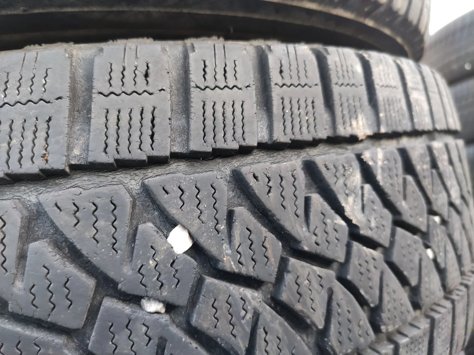  215/65R16 | Mobile.bg   6