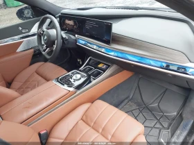 BMW 760 4.4l I xDrive, снимка 5