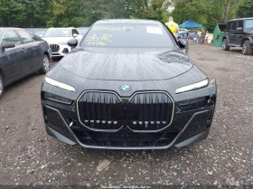 BMW 760 4.4l I xDrive, снимка 12