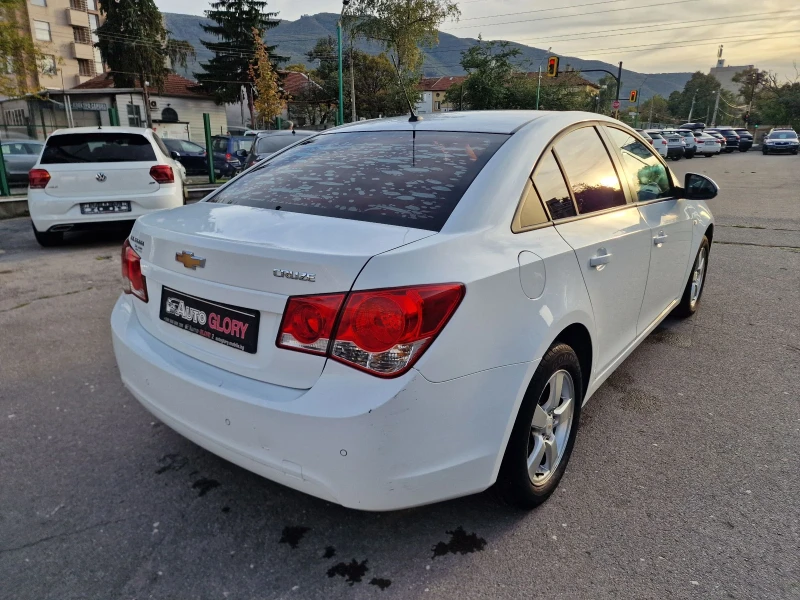 Chevrolet Cruze 1.8.   Газ Бензин  , снимка 5 - Автомобили и джипове - 47580380