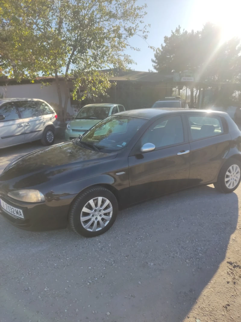 Alfa Romeo 147, снимка 1 - Автомобили и джипове - 47732650