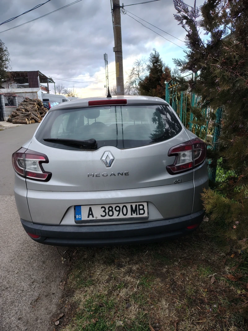 Renault Megane Combi, снимка 7 - Автомобили и джипове - 48176831