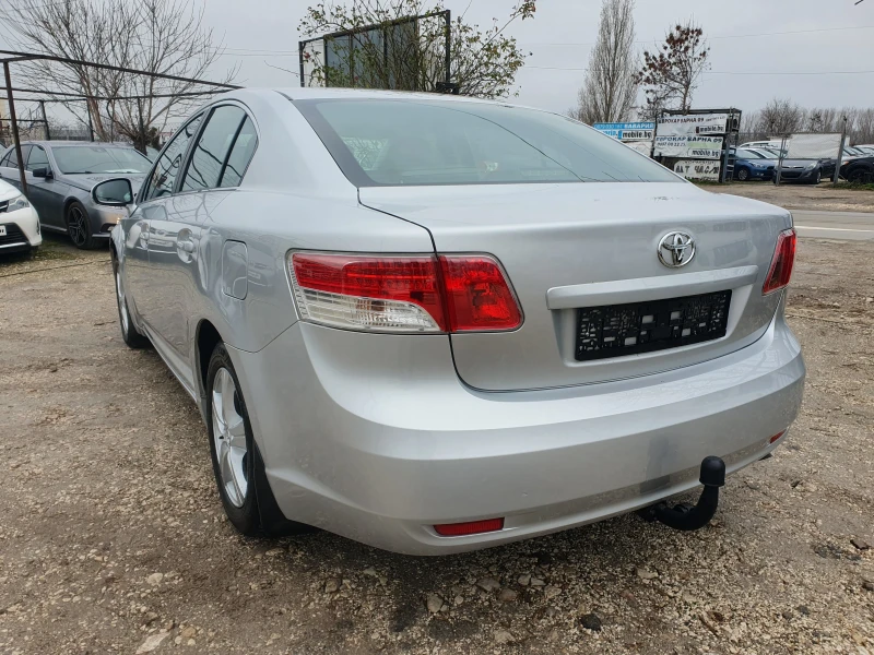 Toyota Avensis 2.0 D-4D NAVI CAMERA, снимка 2 - Автомобили и джипове - 48710784