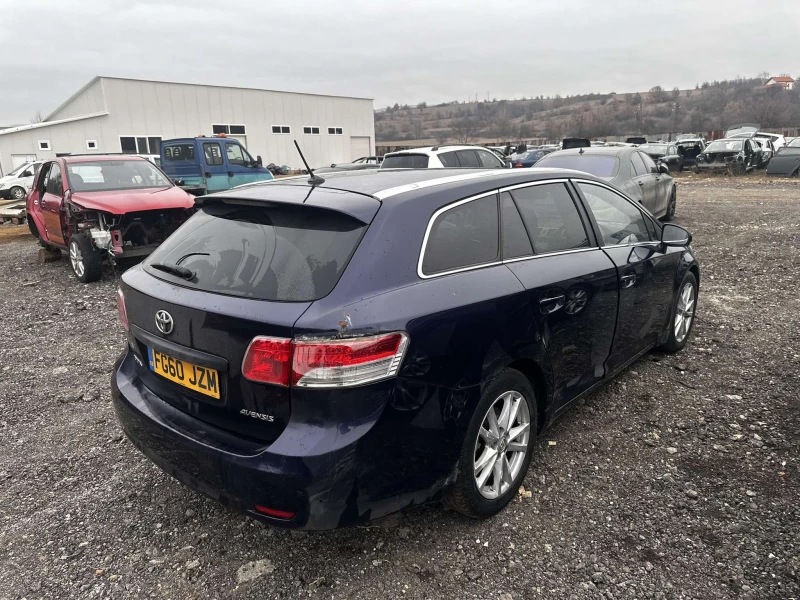 Toyota Avensis  D-4D 126 к.с, снимка 2 - Автомобили и джипове - 49313496