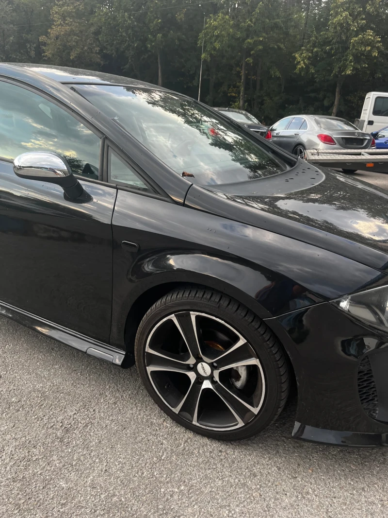Seat Leon, снимка 2 - Автомобили и джипове - 52627793
