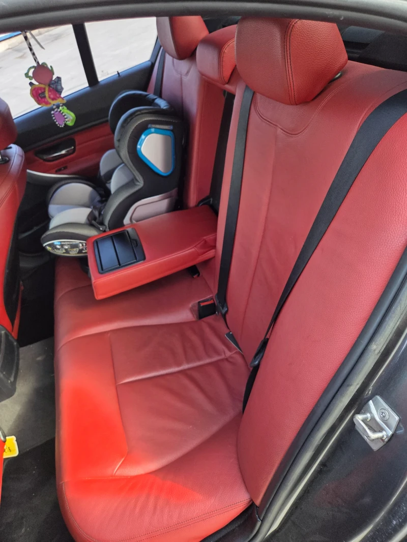 BMW 330, снимка 7 - Автомобили и джипове - 52079427