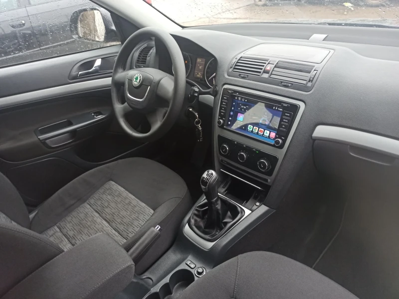 Skoda Octavia 2.0 TDI, снимка 14 - Автомобили и джипове - 52884057