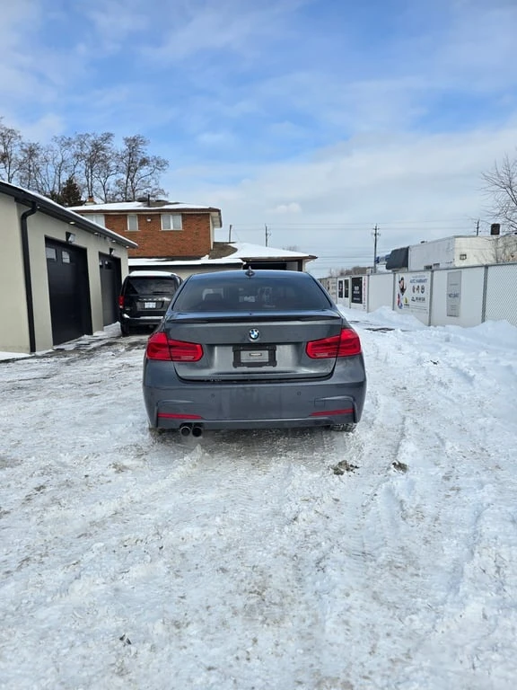 BMW 330 * xDrive * M-Pack* 360 камери* ПОДГРЕВИ* , снимка 4 - Автомобили и джипове - 53379262