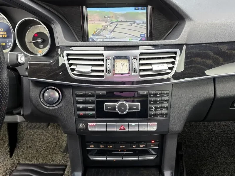 Mercedes-Benz E 220 | Mobile.bg � ����������� 13