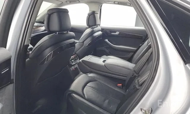 Audi A8 * TDI * ОБДУХВАНЕ * 360 * 2 КЛЮЧА, снимка 12 - Автомобили и джипове - 54585345