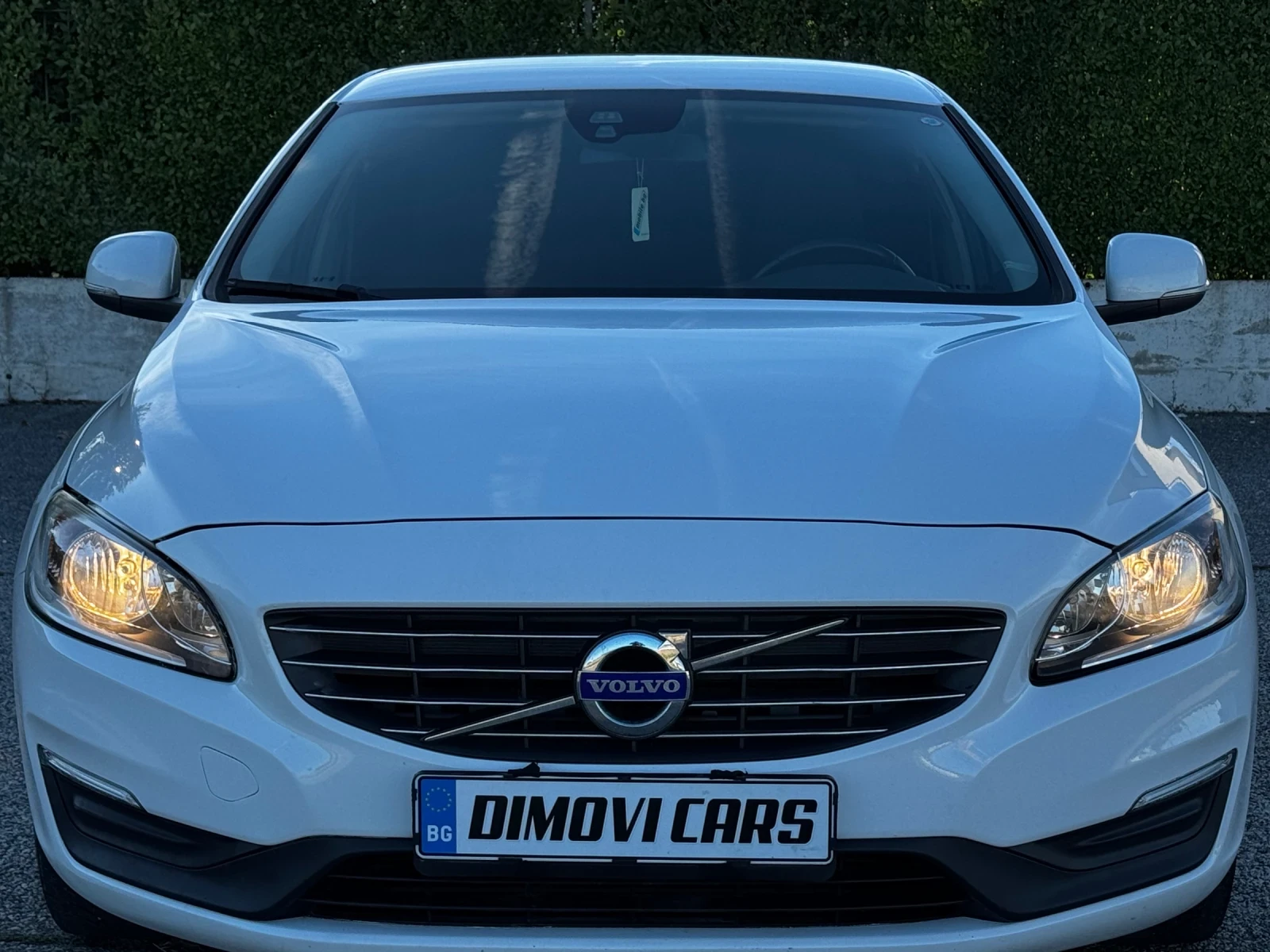 Volvo V60 1.6D/FACELIFT/ИТАЛИЯ - изображение 8