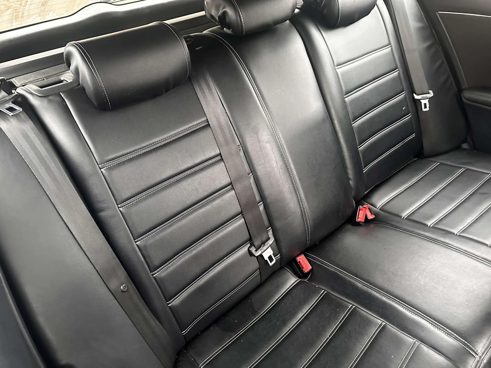 Toyota Avensis  D-4D 126 к.с | Mobile.bg — изображение 11