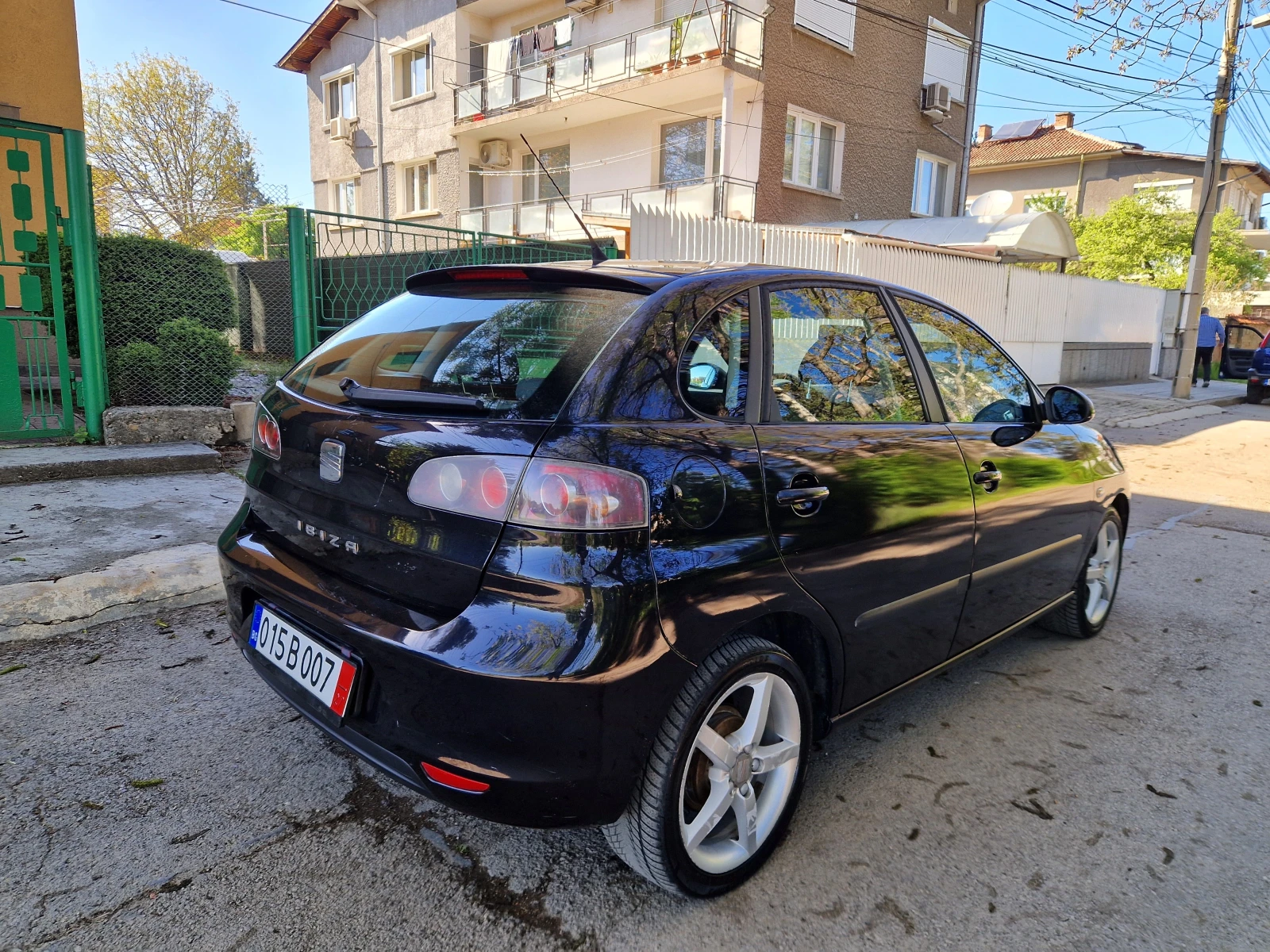 Seat Ibiza 1.4i Климатроник  - изображение 3