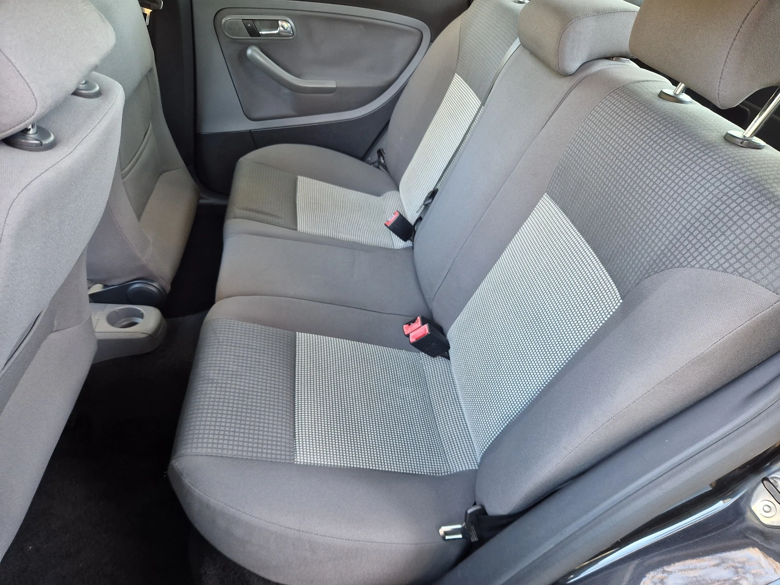Seat Ibiza 1.4i Климатроник  - изображение 5
