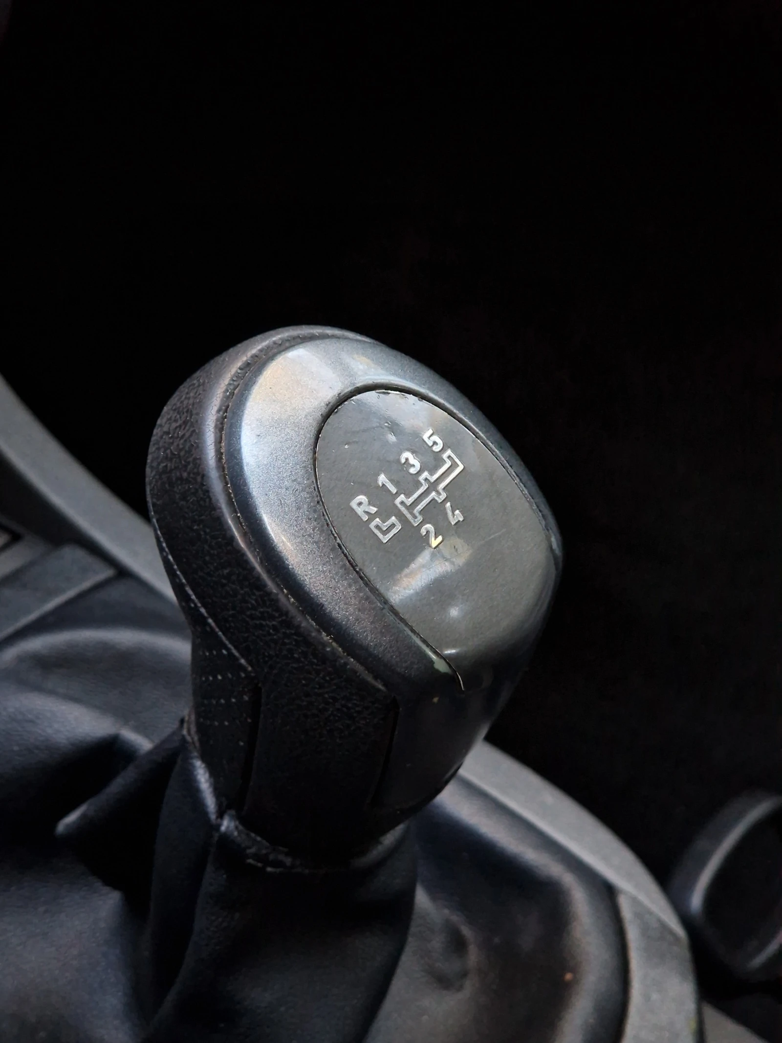 Seat Ibiza 1.4i Климатроник  - изображение 9