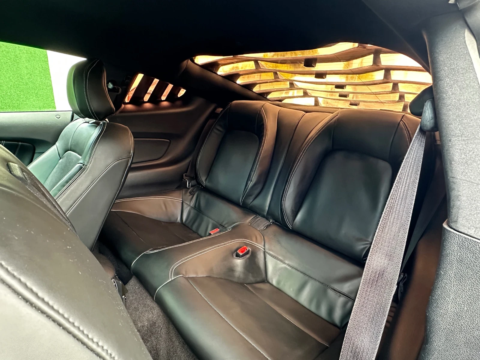 Ford Mustang EcoBoost - изображение 9