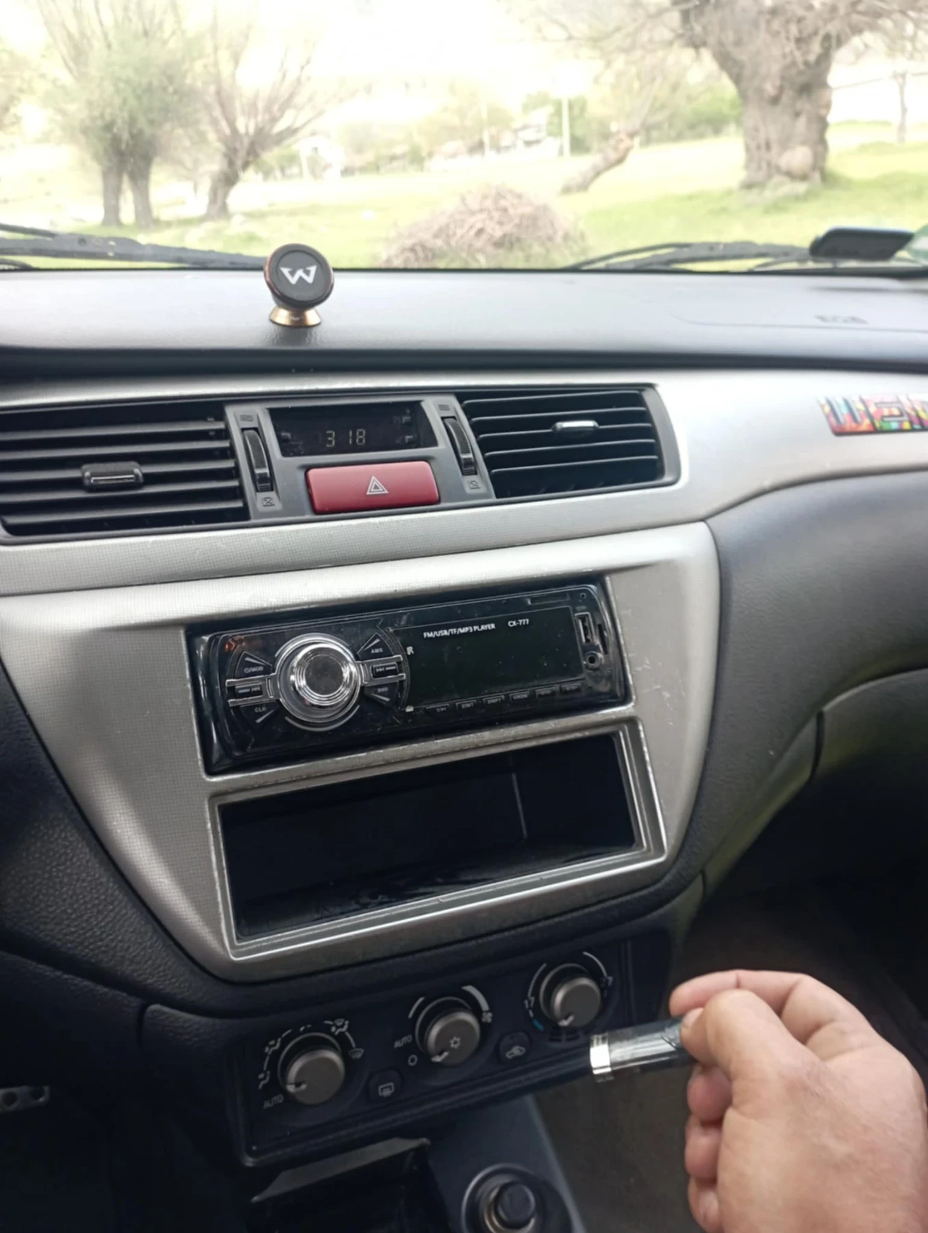 Mitsubishi Lancer  - изображение 7