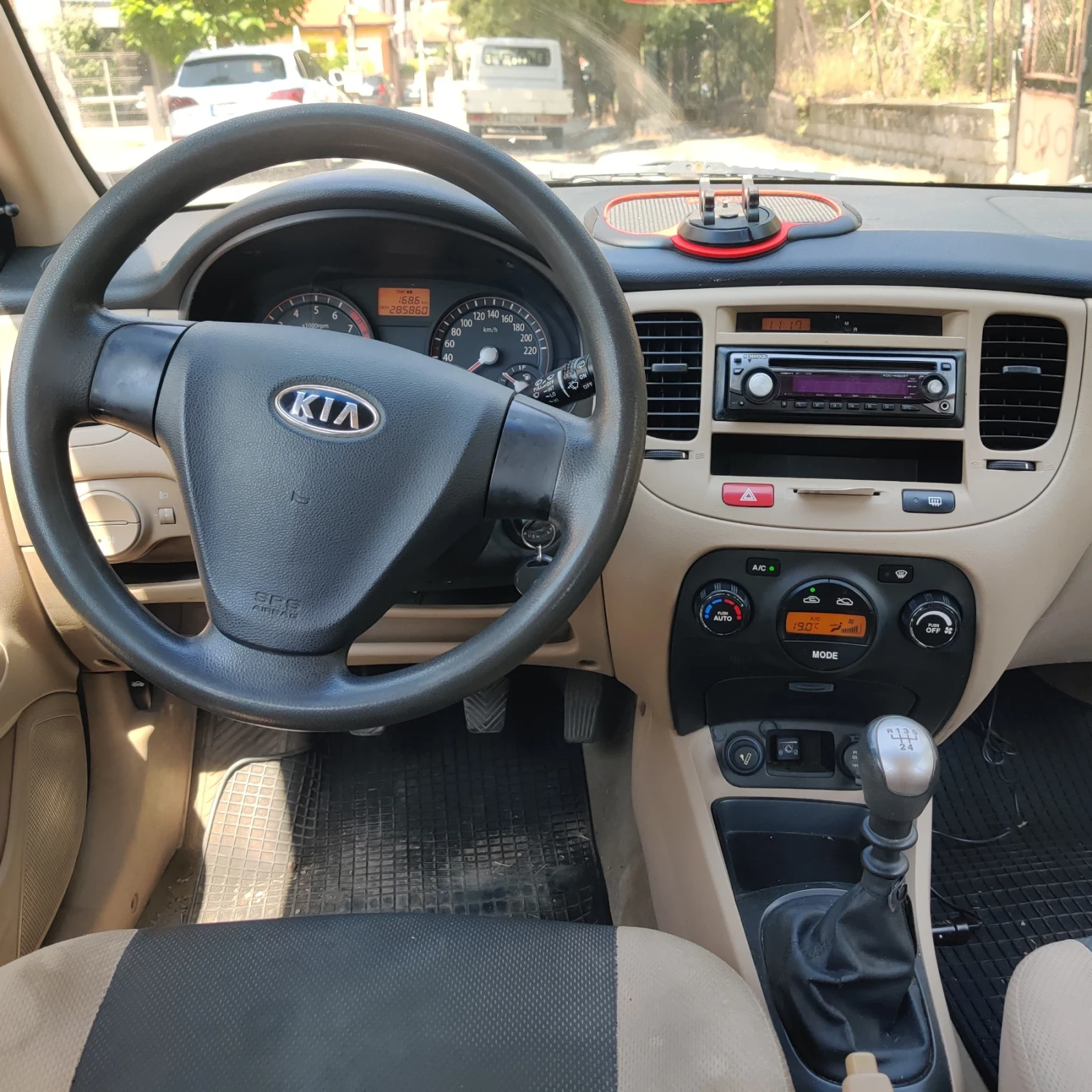 Kia Rio | Mobile.bg   13